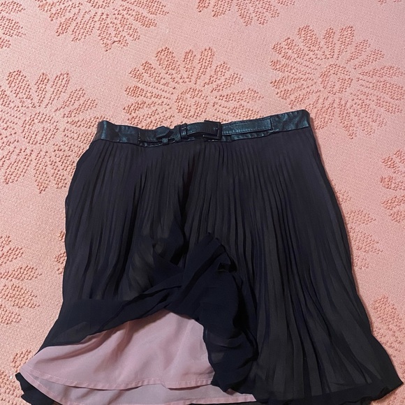 BCBGeneration VINTAGE High Waisted Chiffon Skirt with Built-in Belt - Picture 6 of 7